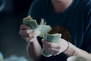 6 Big Ways to Cut Back During a Financial Crisis
